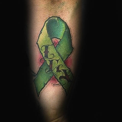 Schleife tattoo gegen den Krebs 29